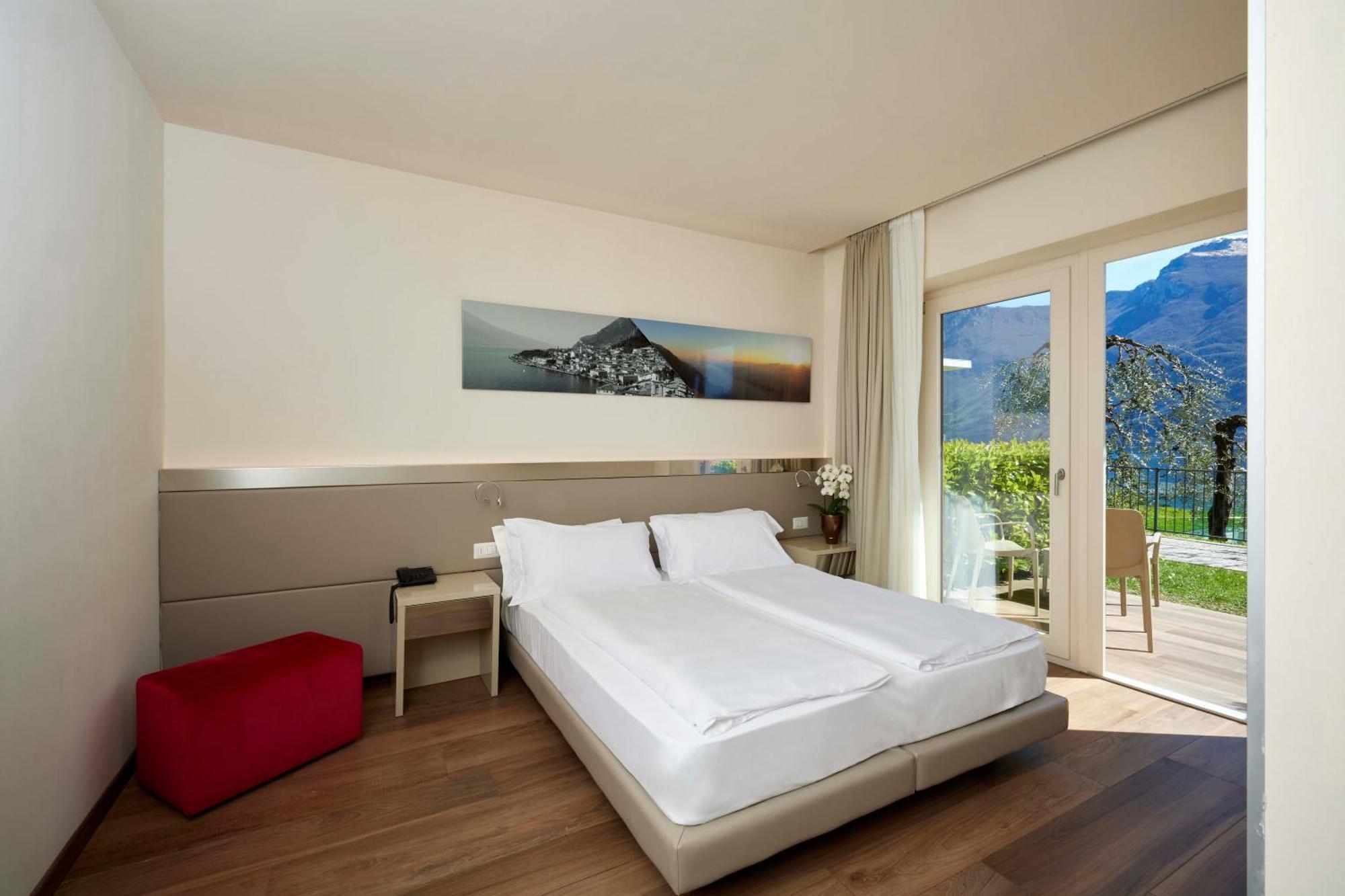 Hotel Atilius - Adults Only Limone sul Garda Ruang foto