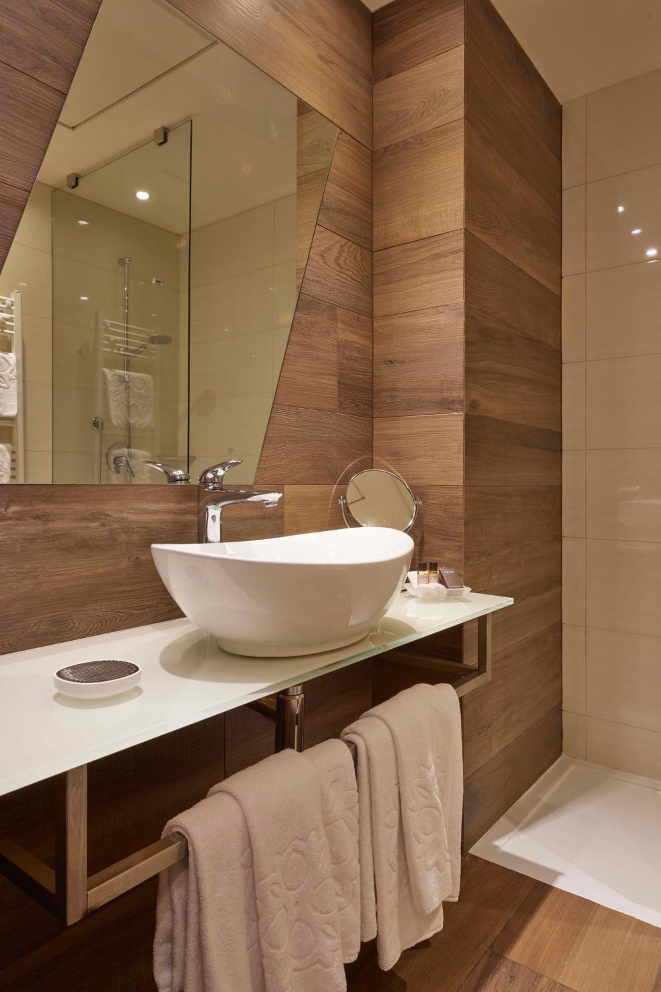 Hotel Atilius - Adults Only Limone sul Garda Ruang foto